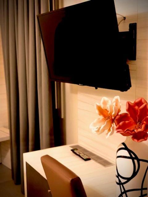 Hotel Stella Модена Екстериор снимка