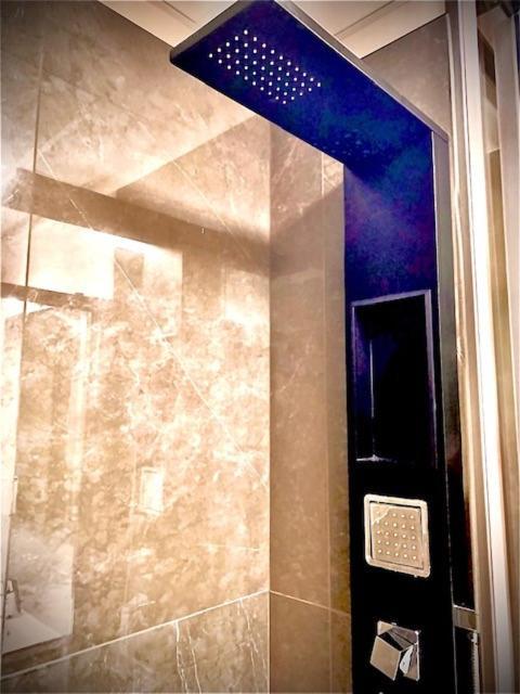 Hotel Stella Модена Екстериор снимка